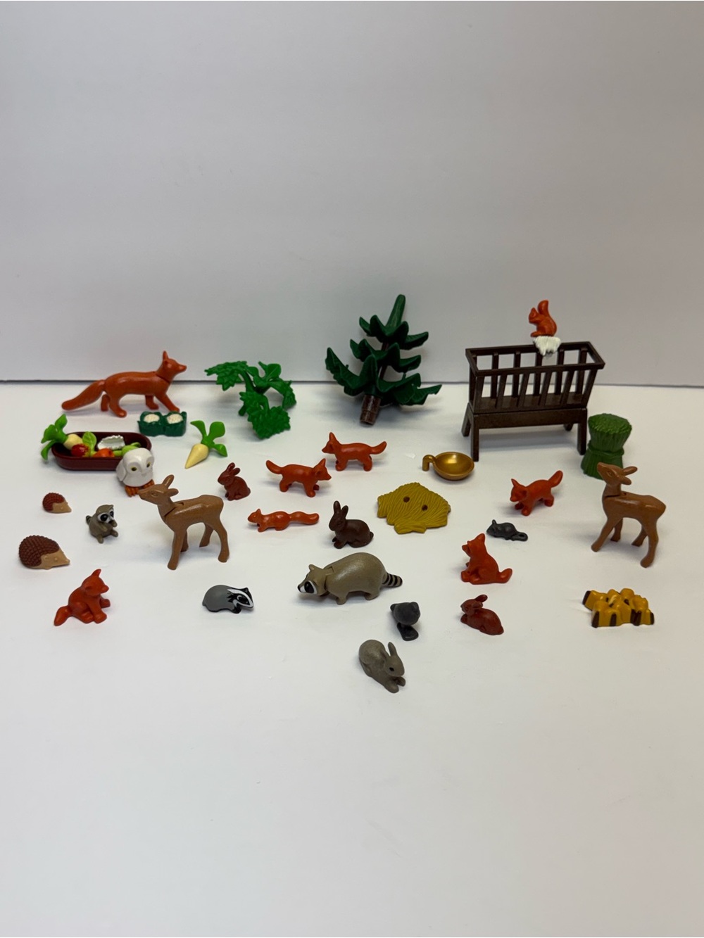Set of Playmobil Animals and Accessories - Set of 37 Pieces